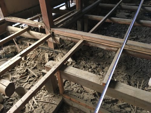 京都市　工事　修理　床下　屋根　壁　排水　水道　ガス管
