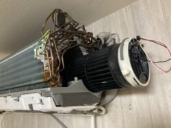 エアコン 室内機 故障 修理 ファン モーター 交換