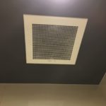 天井の換気扇　ダクト工事