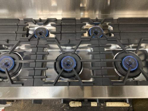 5口ガステーブル　業務用厨房機器　修理　接続工事