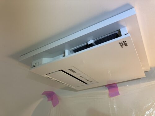 浴室の点検口移動　三菱　暖房乾燥機